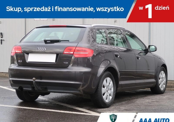 Audi A3 cena 27000 przebieg: 275470, rok produkcji 2011 z Gryfino małe 254